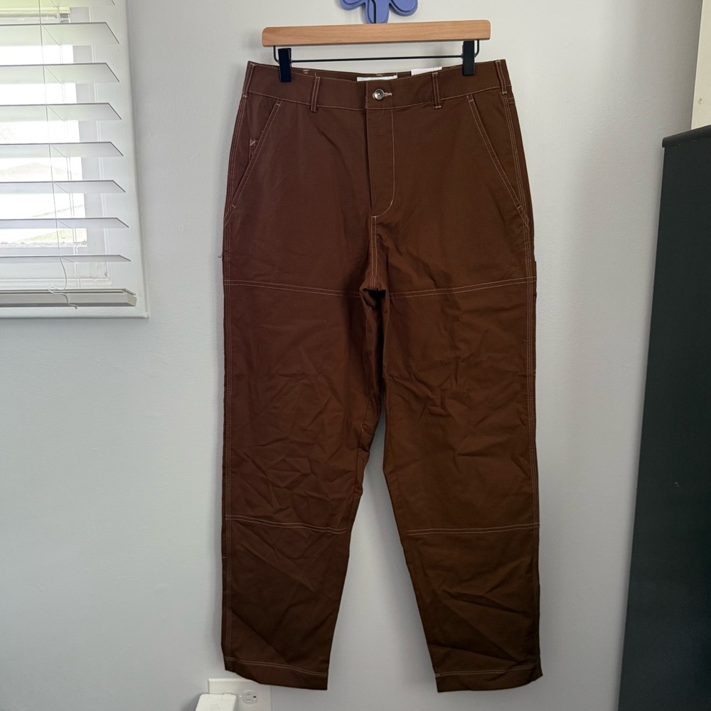 Nike Men’s 32” Medium Skateboarding Standard Fit Straight Leg Pants Brown Gorp